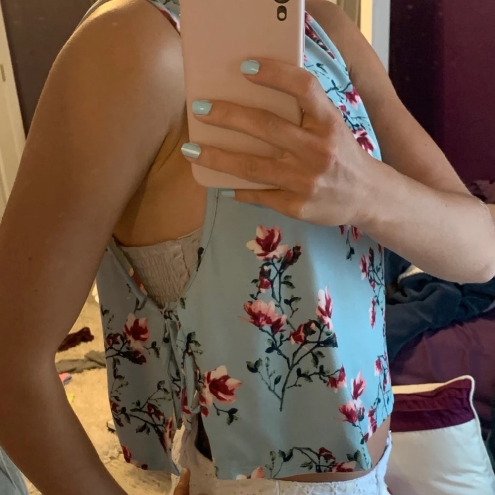 Floral Tank - Picture 2 of 5